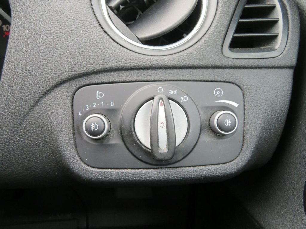 Used Ford S-Max 2011 for sale - 77499459: Photo 24