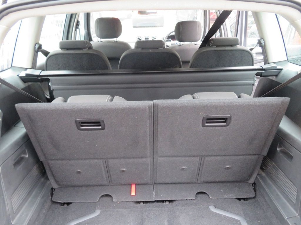 Used Ford S-Max 2011 for sale - 77499459: Photo 3