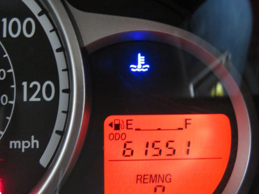 Used Mazda Mazda2 2014 for sale - 77654862: Photo 20