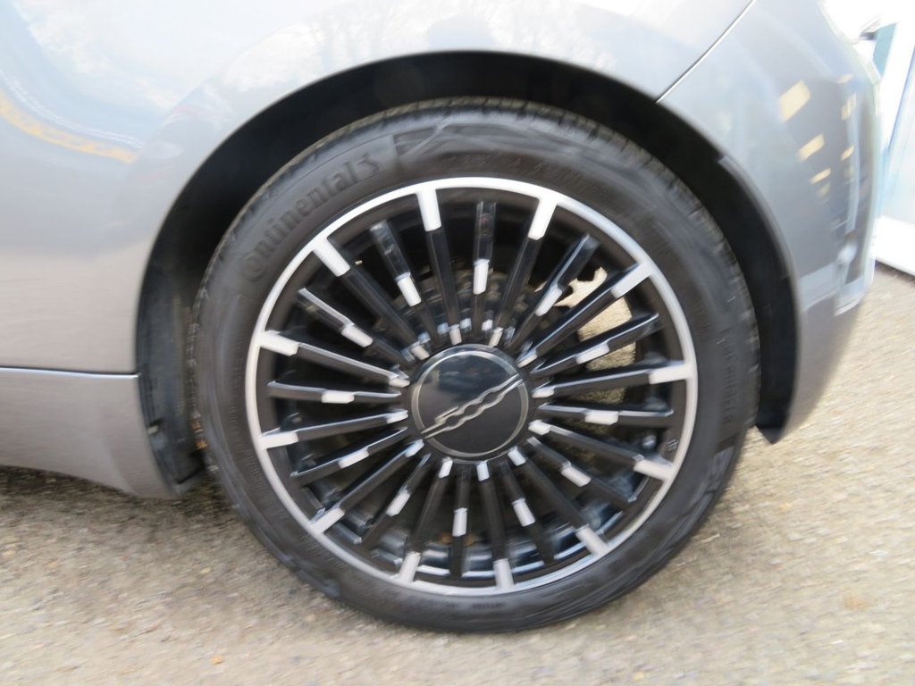 Used Fiat 500 2021 for sale - 77192934: Photo 33