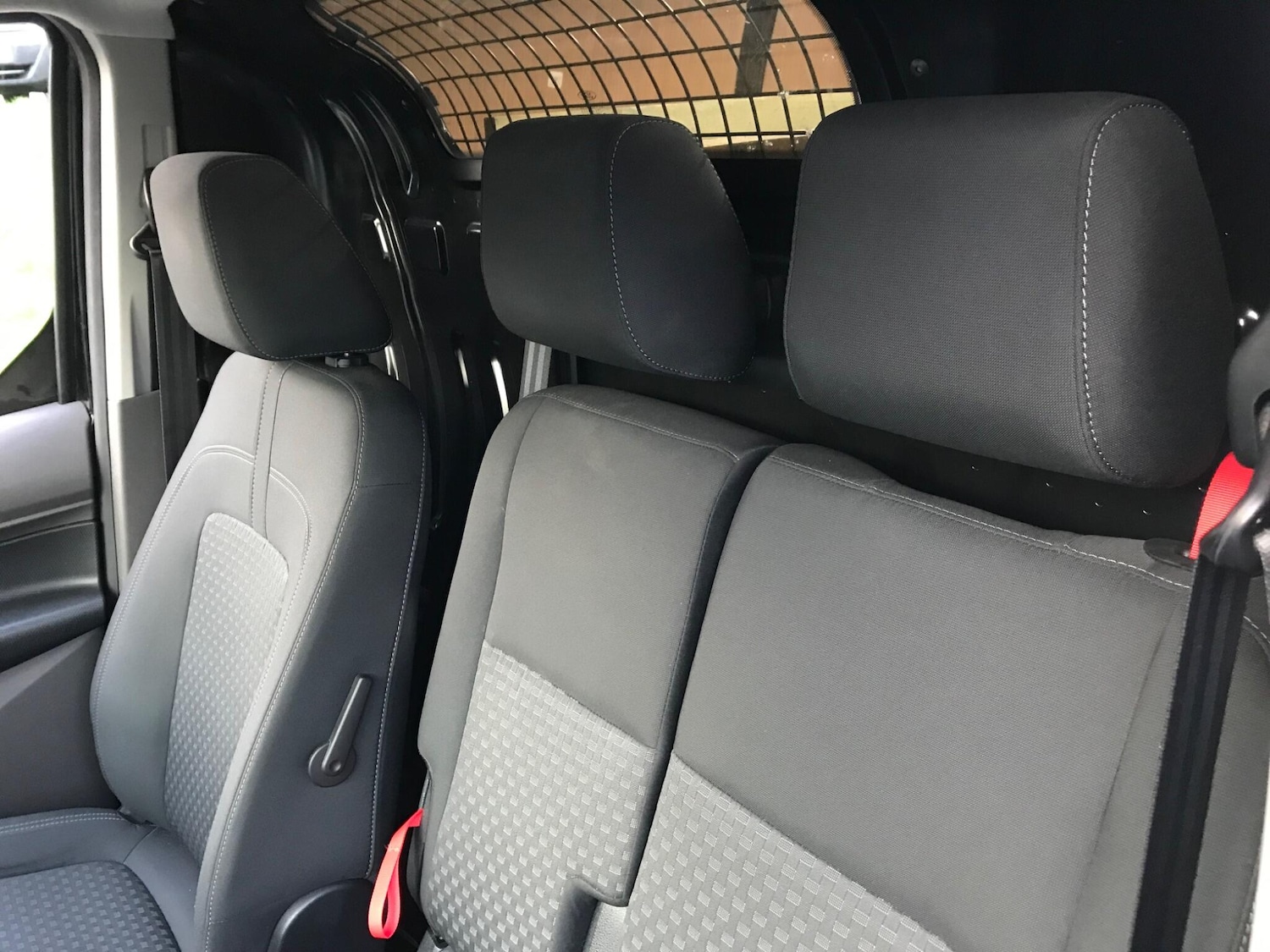 Used Ford Transit Connect 2020 for sale - 76886937: Photo 11