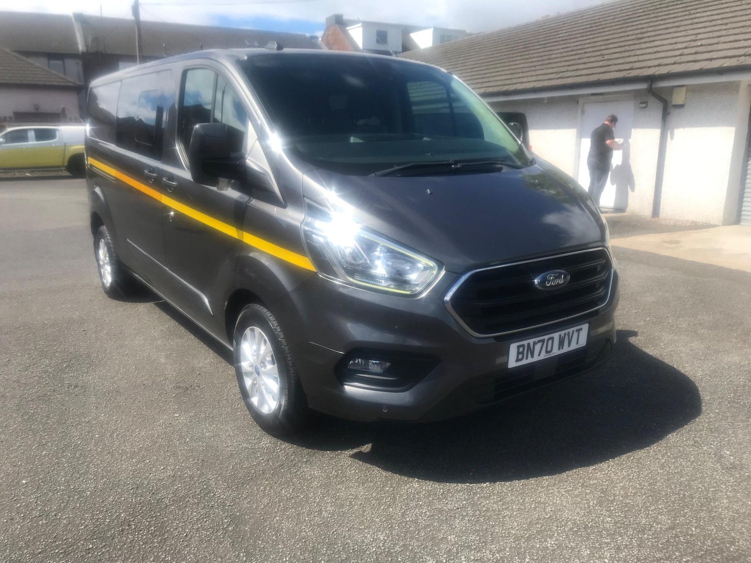 Used Ford Transit Custom 2020 for sale - 76781344: Photo 1