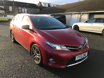 Used Toyota Auris 2015 for sale - 76398511: Photo