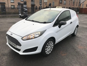 Used Ford Fiesta 2014 for sale - 78823124: Photo