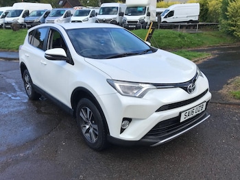 Used Toyota RAV4 2016 for sale - 76988228: Photo