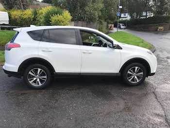 Used Toyota RAV4 2016 for sale - 76988228: Photo