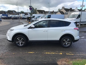 Used Toyota RAV4 2016 for sale - 76988228: Photo
