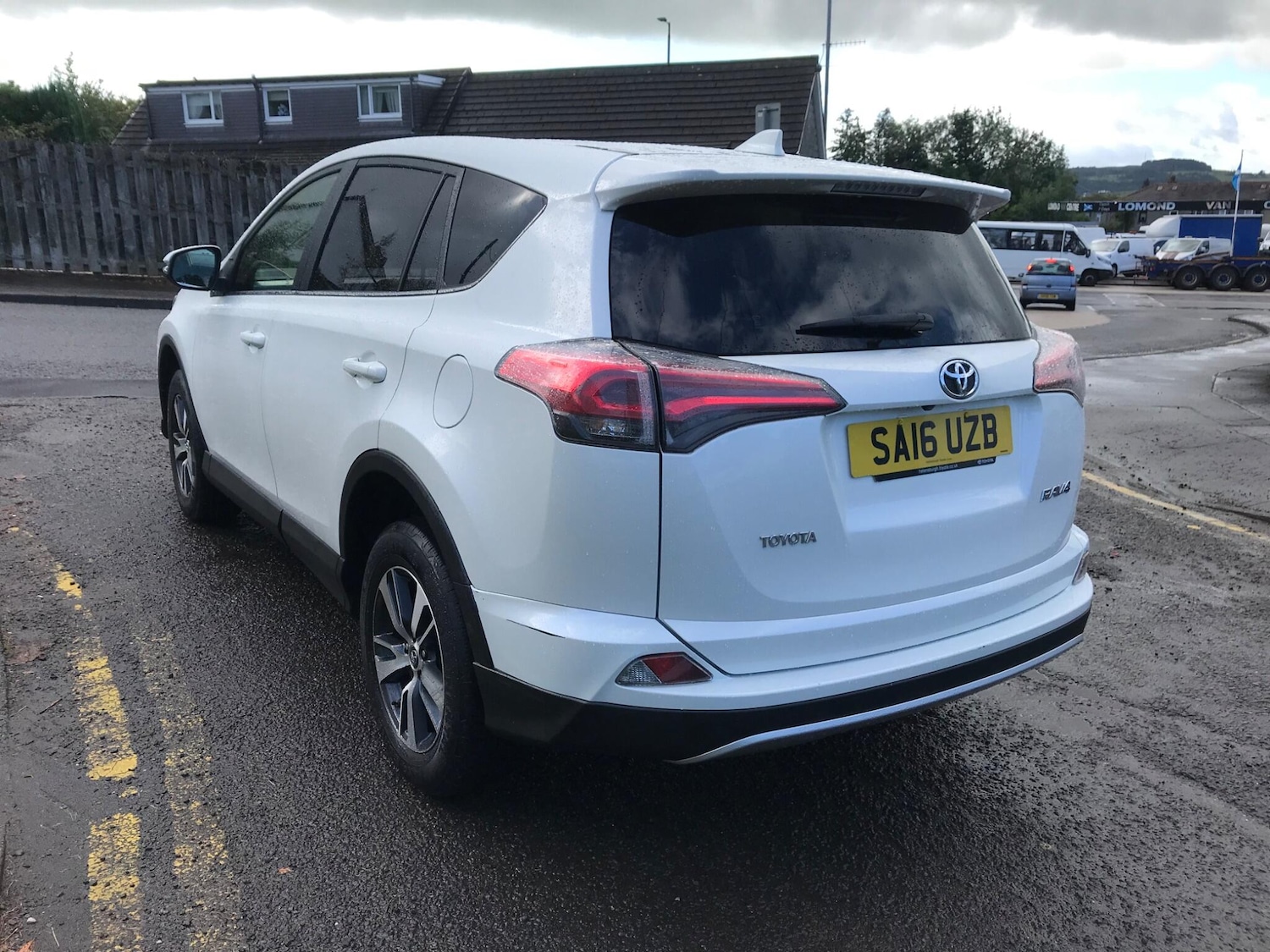 Used Toyota RAV4 2016 for sale - 76988228: Photo 6