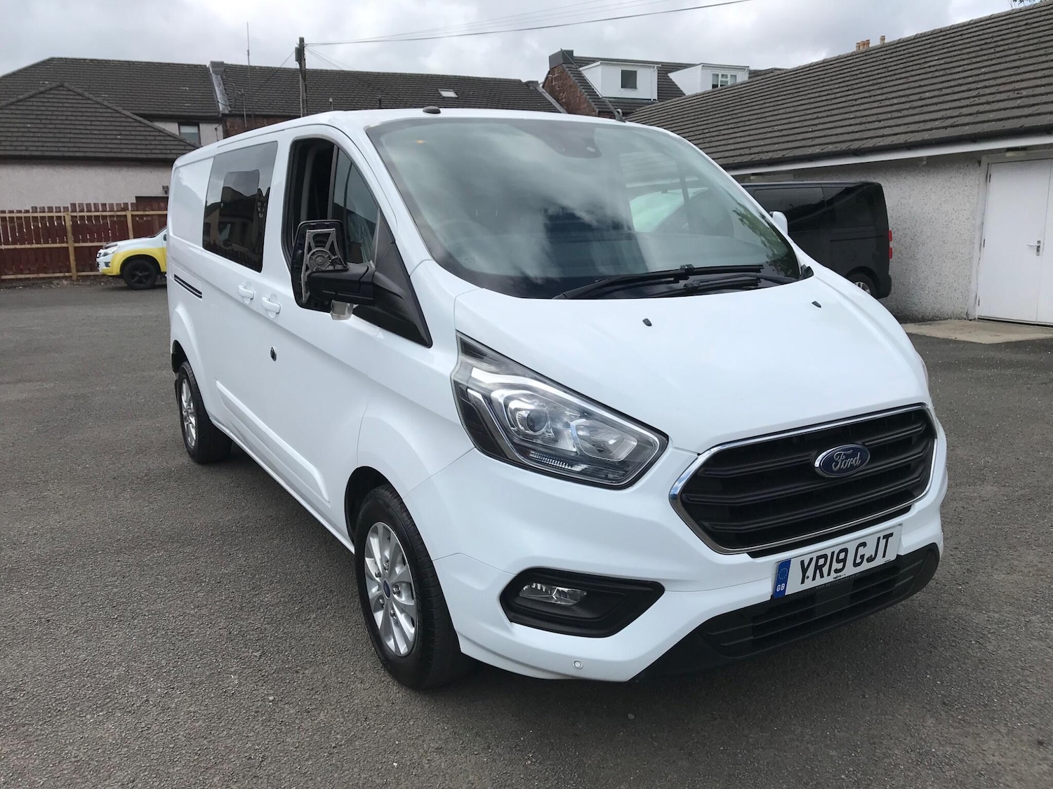 Used Ford Transit Custom 2019 for sale - 76988837: Photo 2