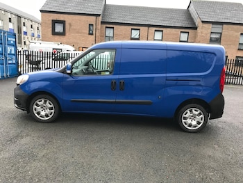Used Fiat Doblo 2017 for sale - 76990659: Photo
