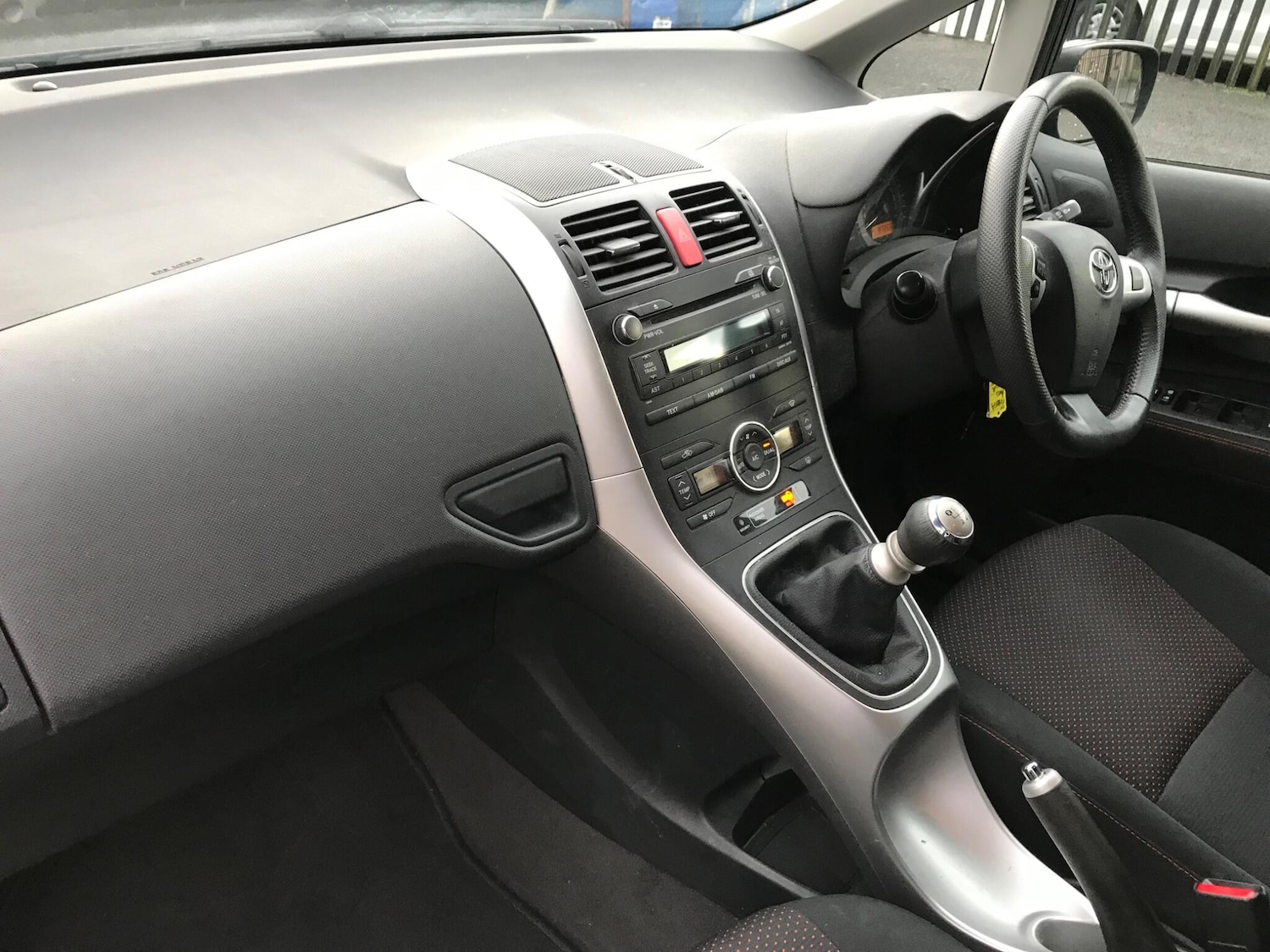 Used Toyota Auris 2011 for sale - 76832608: Photo 9