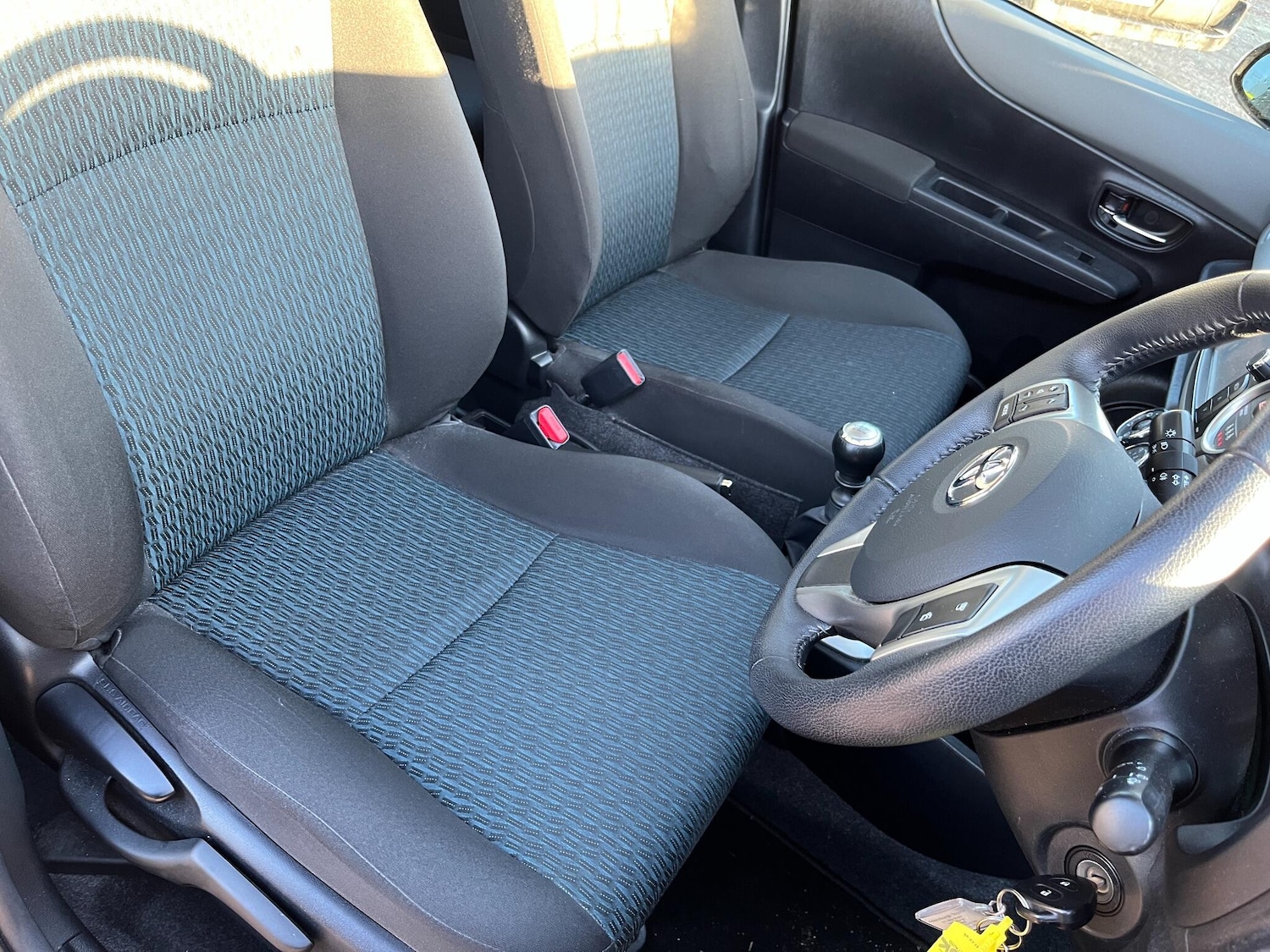 Used Toyota Yaris for sale - 77794348: Photo 7