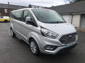 2022 (22) - 2.0 EcoBlue 130ps Low Roof 8 Seater Titanium