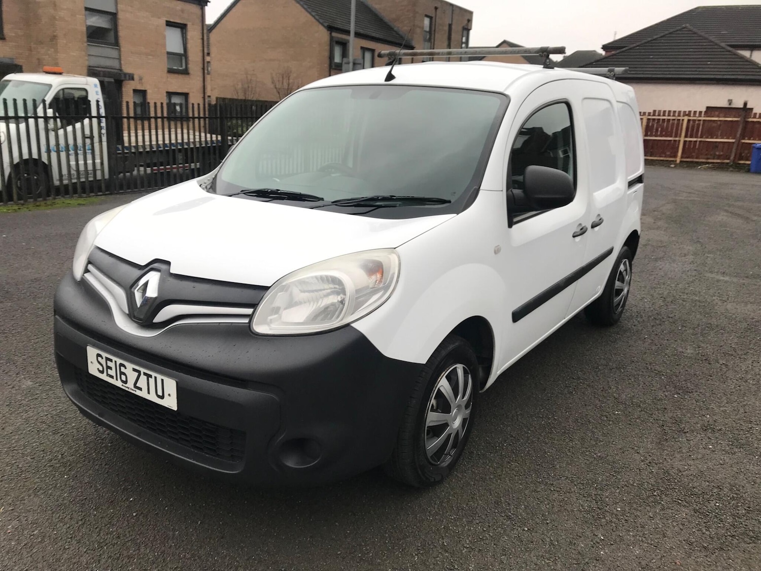 Used Renault Kangoo 2016 for sale - 77049859: Photo 2