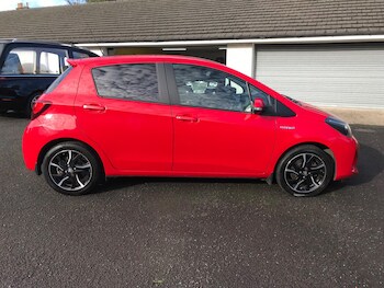Used Toyota Yaris 2016 for sale - 76377571: Photo
