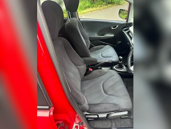 Used Honda Jazz 2010 for sale - 79026083: Photo
