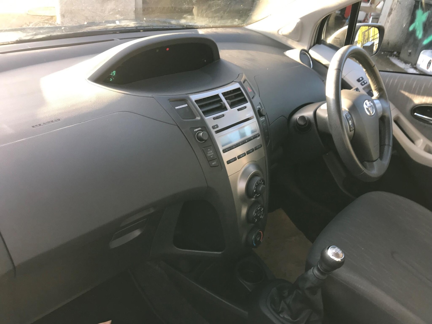 Used Toyota Yaris 2009 for sale - 76644761: Photo 9