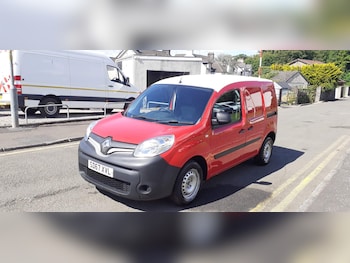 Used Renault Kangoo 2017 for sale - 76988153: Photo