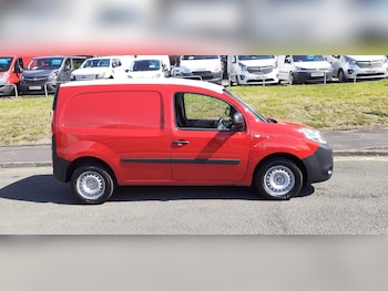Used Renault Kangoo 2017 for sale - 76988153: Photo