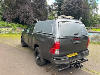 Used Toyota Hilux 2019 for sale - 78933570: Photo