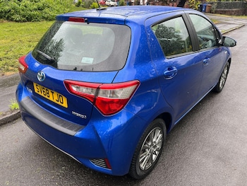Used Toyota Yaris 2018 for sale - 78648835: Photo