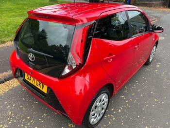 Used Toyota AYGO 2021 for sale - 79337363: Photo