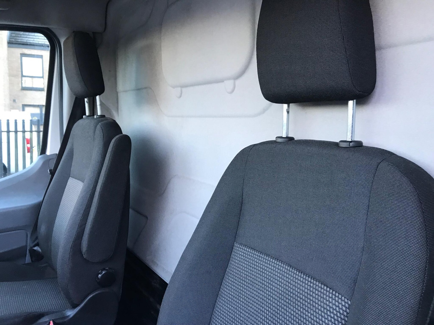 Used Ford Transit 2018 for sale - 77108851: Photo 9