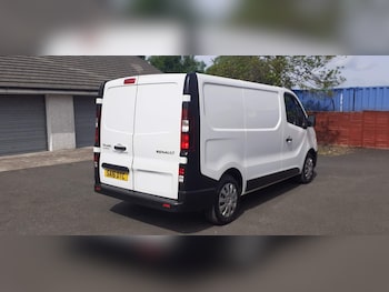 Used Renault Trafic 2016 for sale - 76988128: Photo