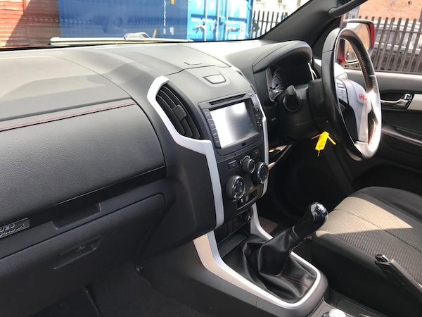Used Isuzu D-Max 2018 for sale - 73106954: Photo 10