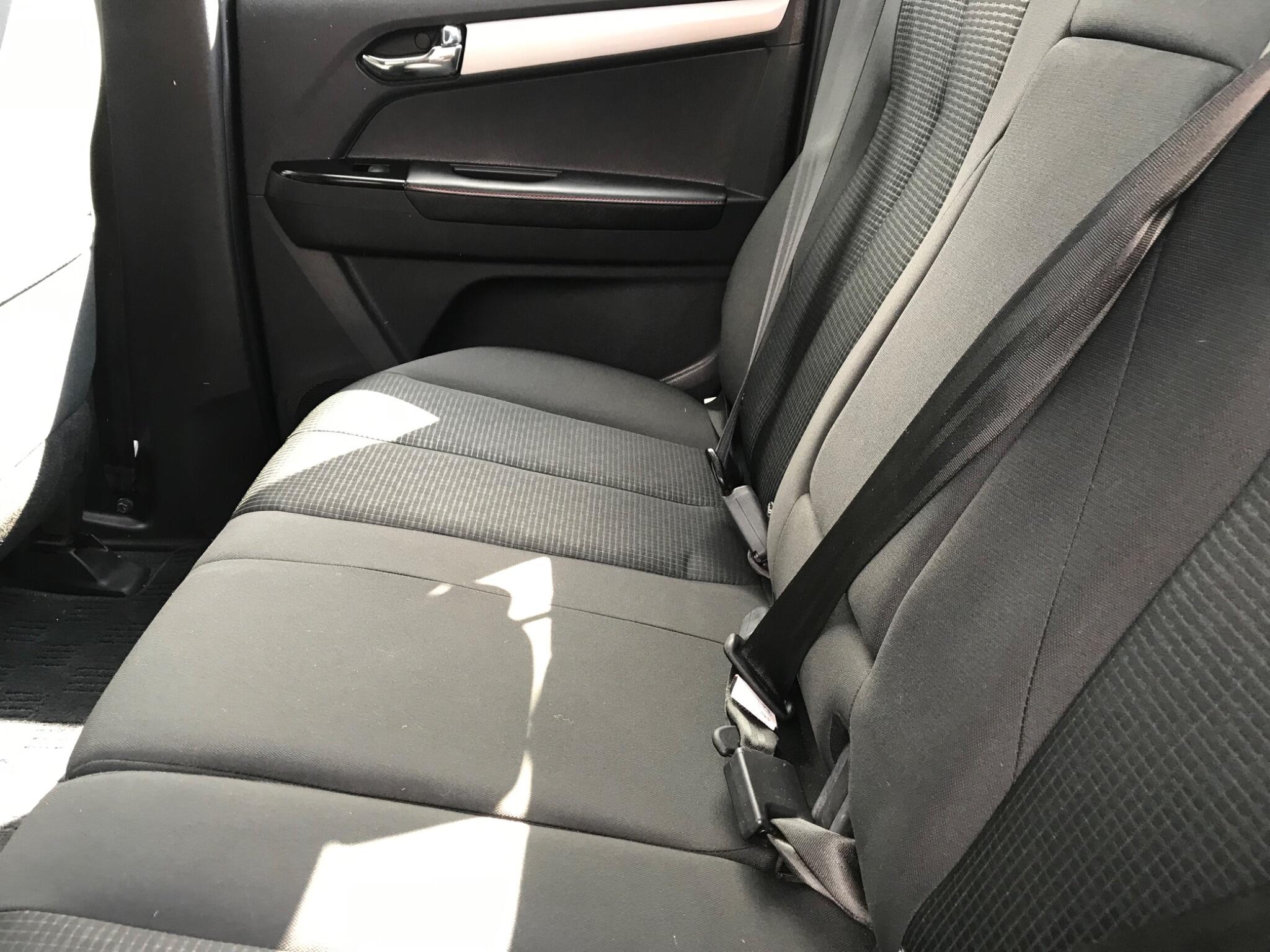 Used Isuzu D-Max 2018 for sale - 73106954: Photo 11