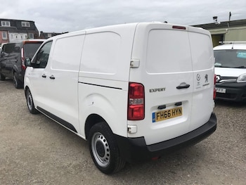 Used Peugeot Expert 2017 for sale - 76991587: Photo