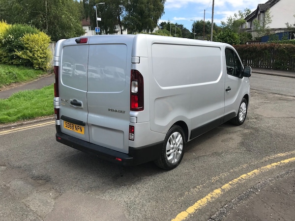 Used Renault Trafic 2018 for sale - 73788088: Photo 8