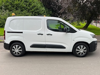 Used Peugeot Partner 2019 for sale - 79018399: Photo
