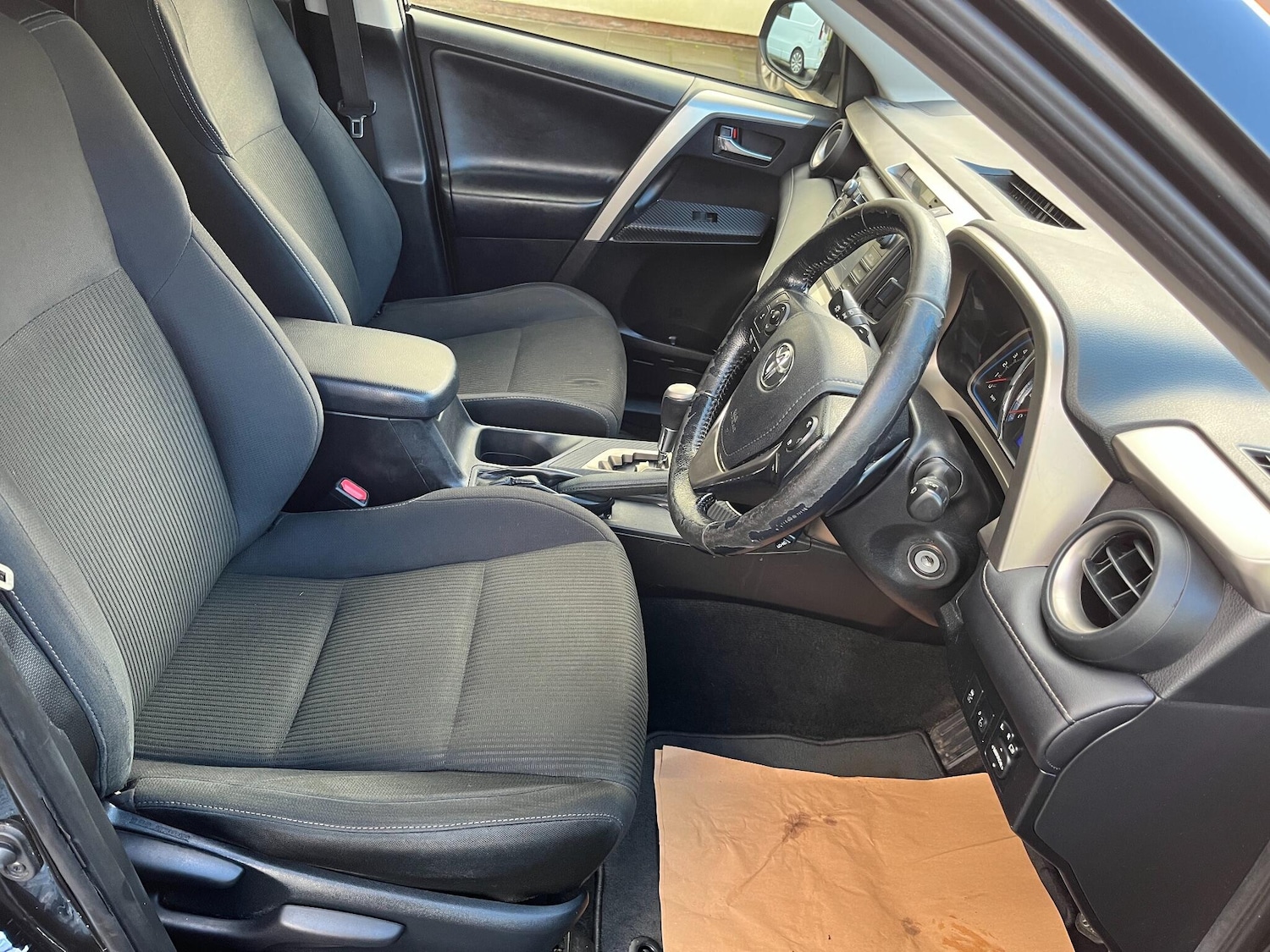 Used Toyota RAV4 2013 for sale - 76994001: Photo 8