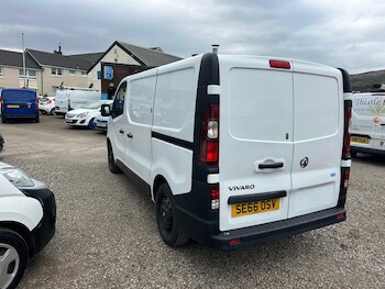 Used Vauxhall Vivaro 2017 for sale - 78334727: Photo