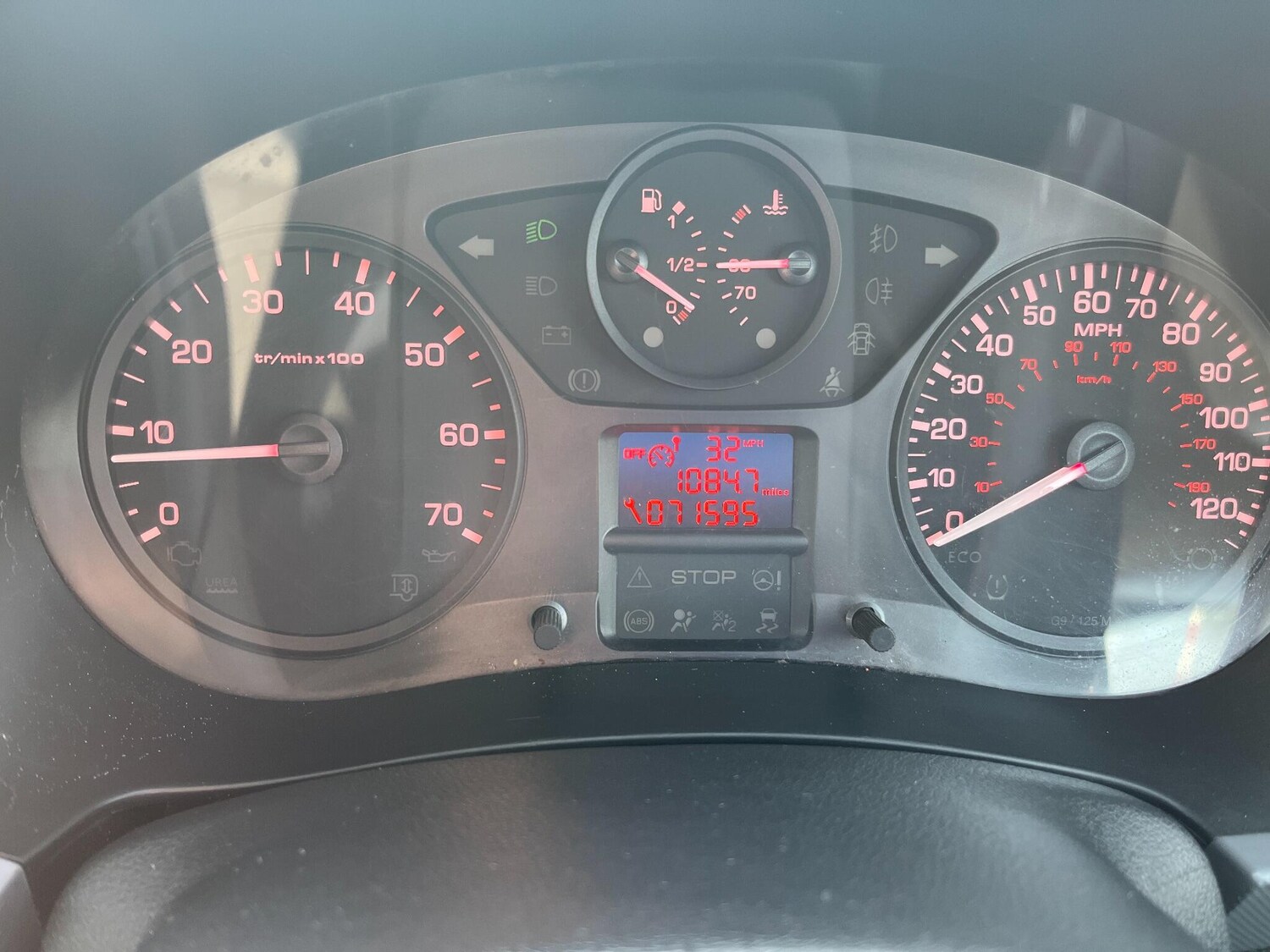 Used Peugeot Partner 2018 for sale - 77969703: Photo 10