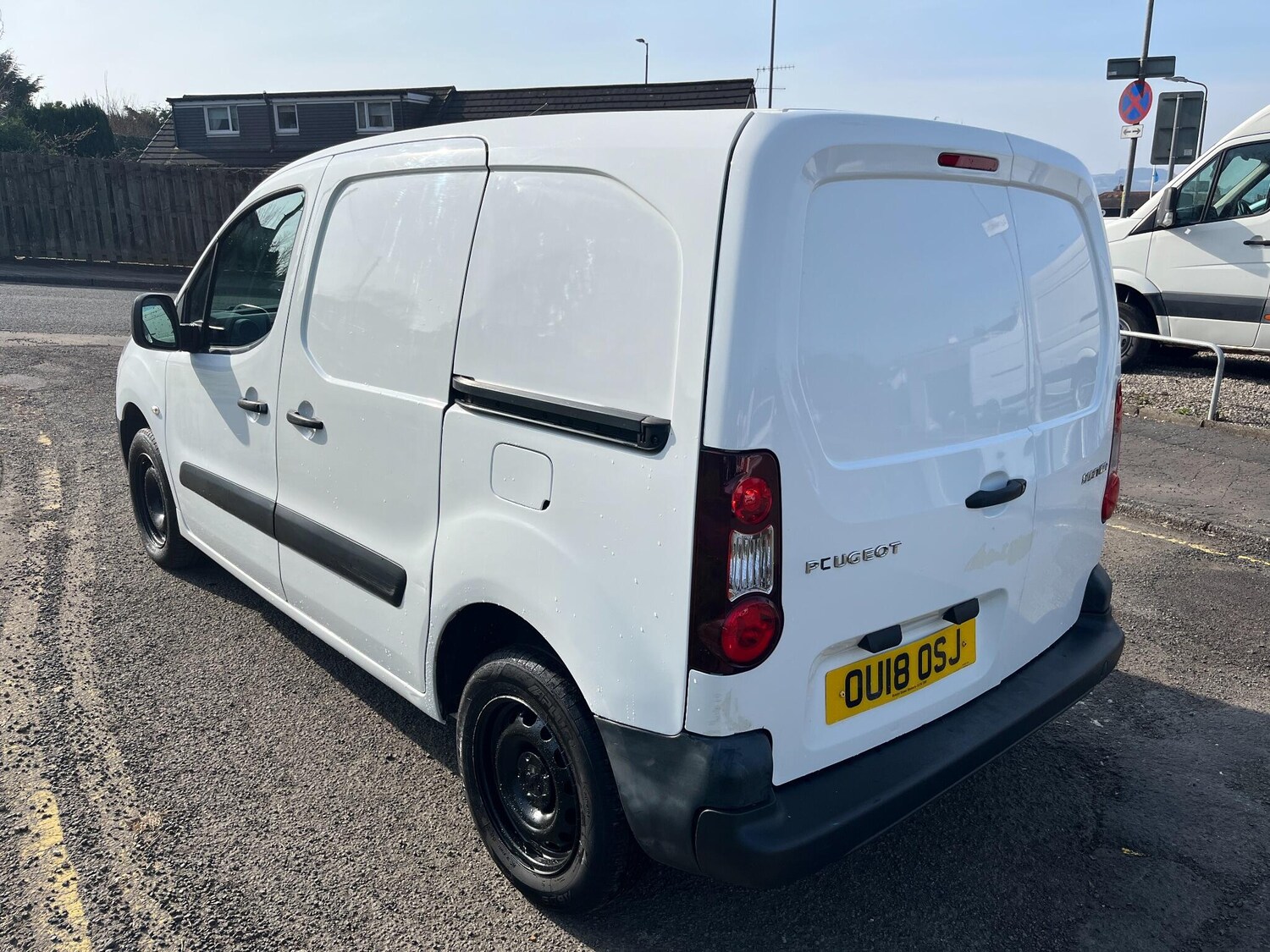 Used Peugeot Partner 2018 for sale - 77969703: Photo 3