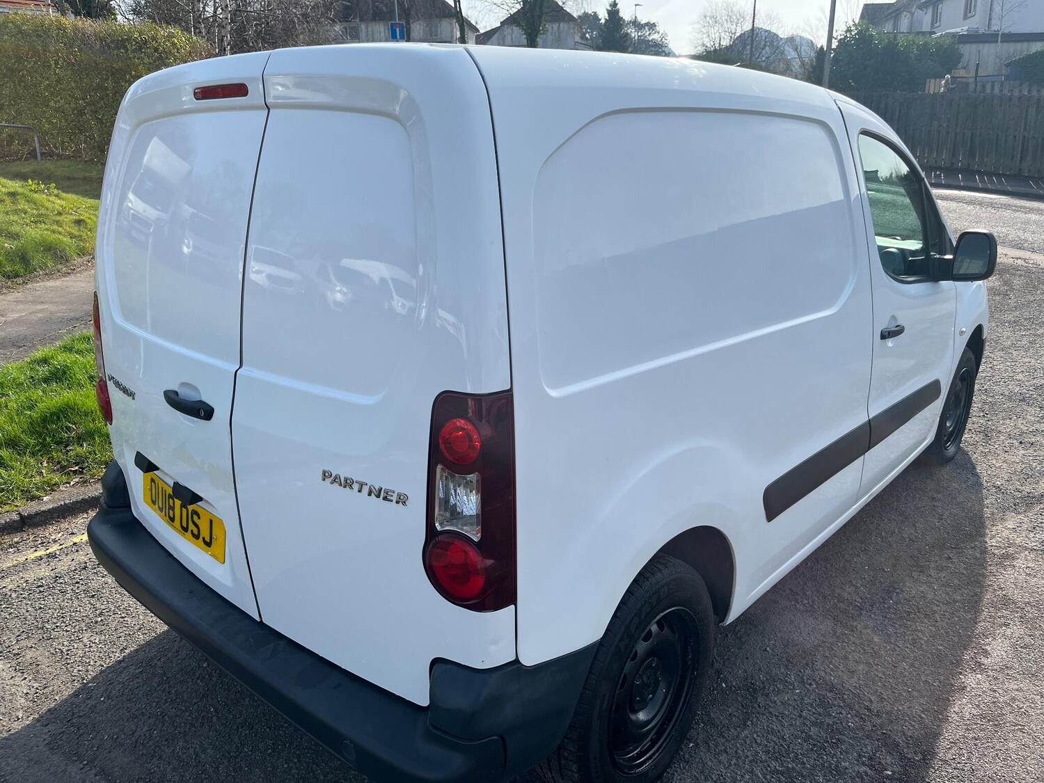 Used Peugeot Partner 2018 for sale - 77969703: Photo 6