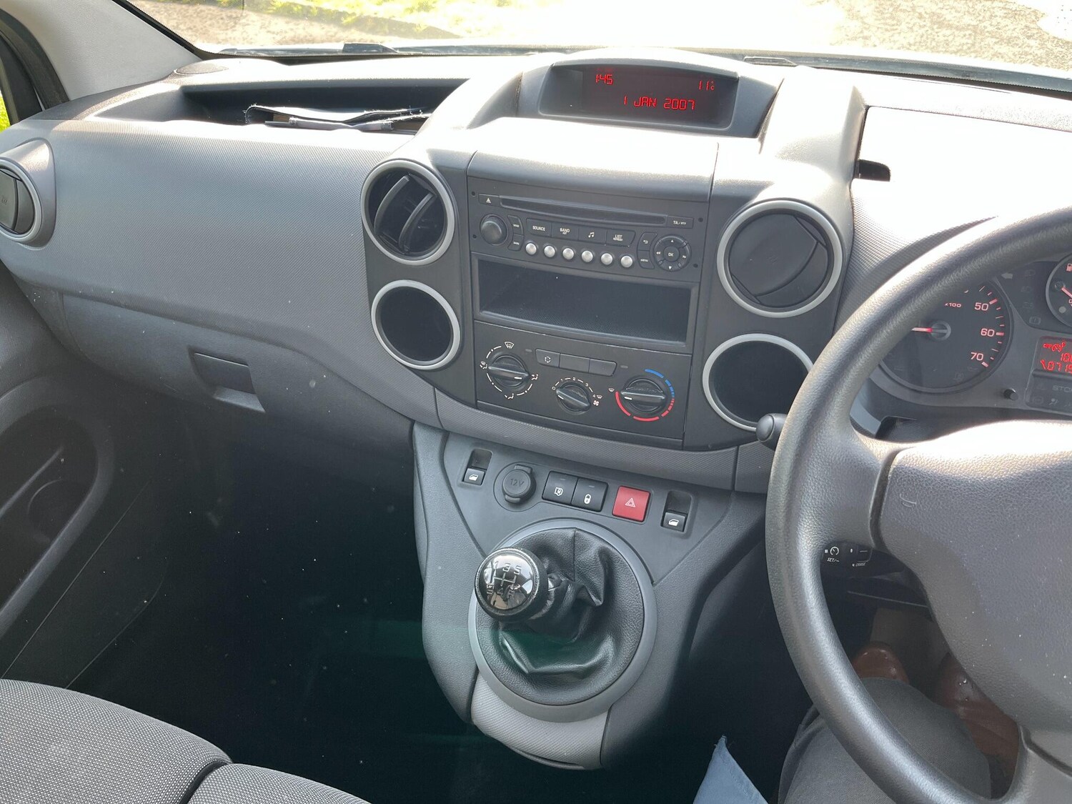 Used Peugeot Partner 2018 for sale - 77969703: Photo 9