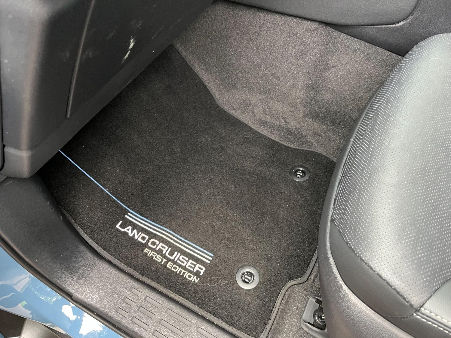 Used Toyota Land Cruiser for sale - 77109541: Photo 14