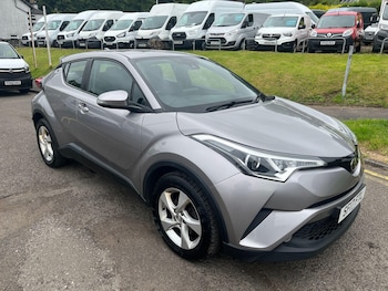 Used Toyota C-HR 2017 for sale - 79106681: Photo