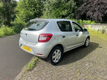 Used Dacia Sandero 2016 for sale - 78891459: Photo