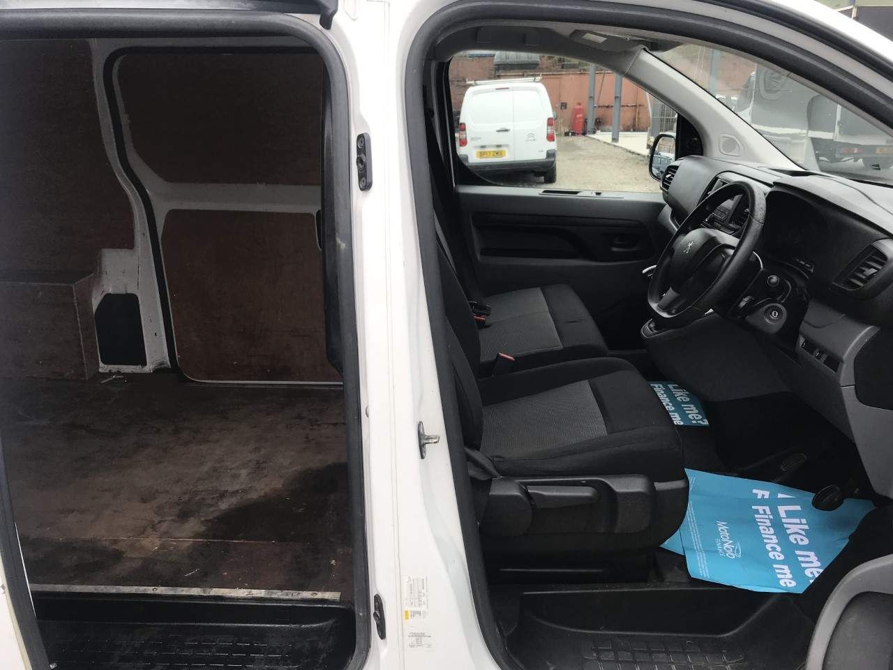 Used Peugeot Expert 2017 for sale - 77109125: Photo 4