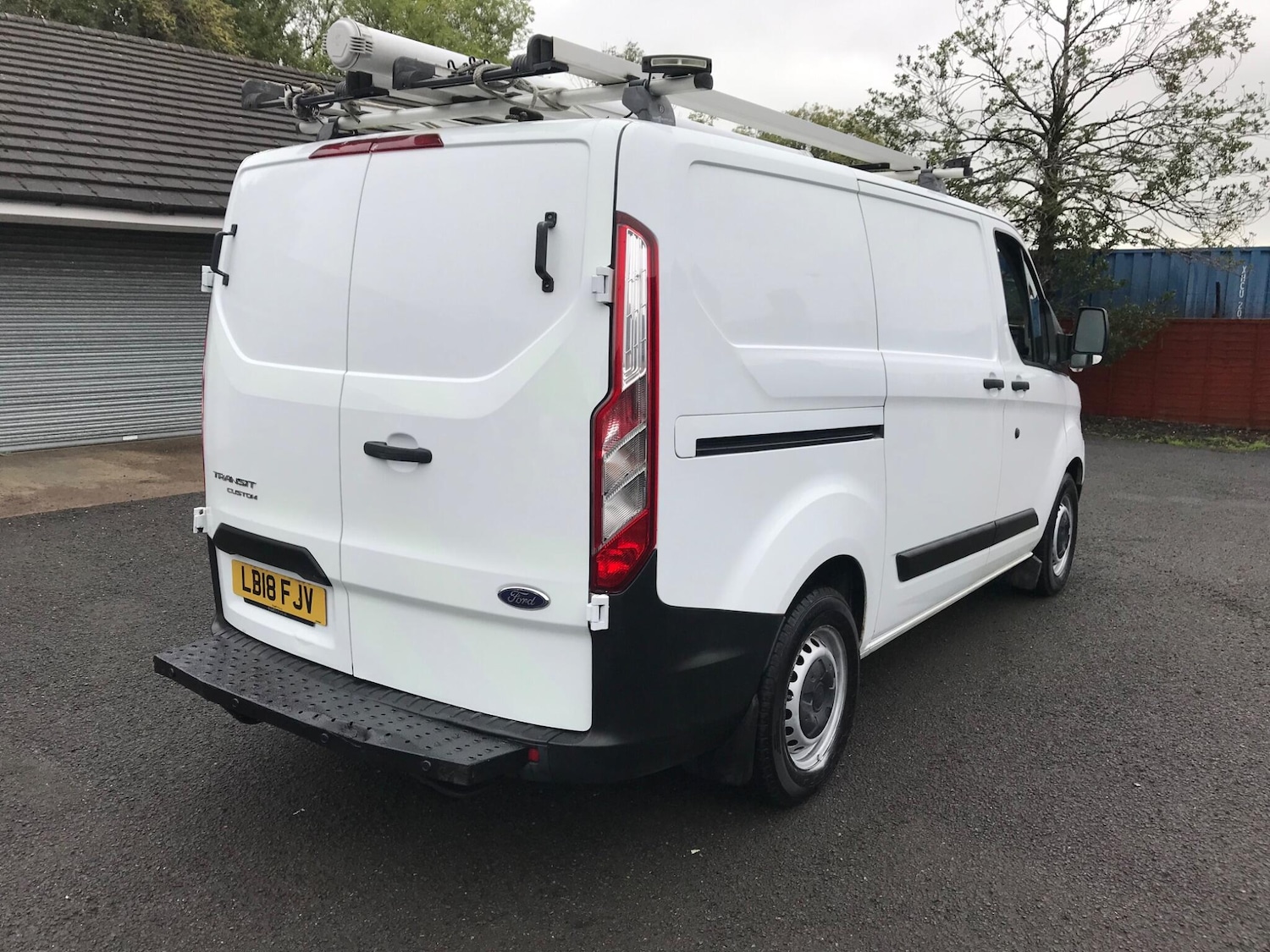 Used Ford Transit Custom 2018 for sale - 76989960: Photo 5