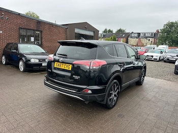 Used Toyota RAV4 2017 for sale - 79553915: Photo