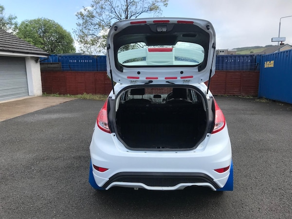 Used Ford Fiesta Van 2017 for sale - 74888884: Photo 9