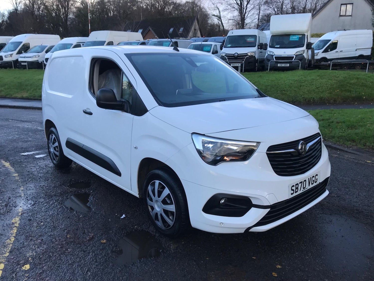 Used Vauxhall Combo 2020 for sale - 76781699: Photo 2