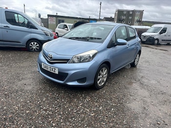 Used Toyota Yaris 2011 for sale - 78260297: Photo