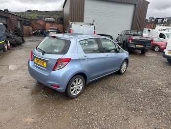 Used Toyota Yaris 2011 for sale - 78260297: Photo