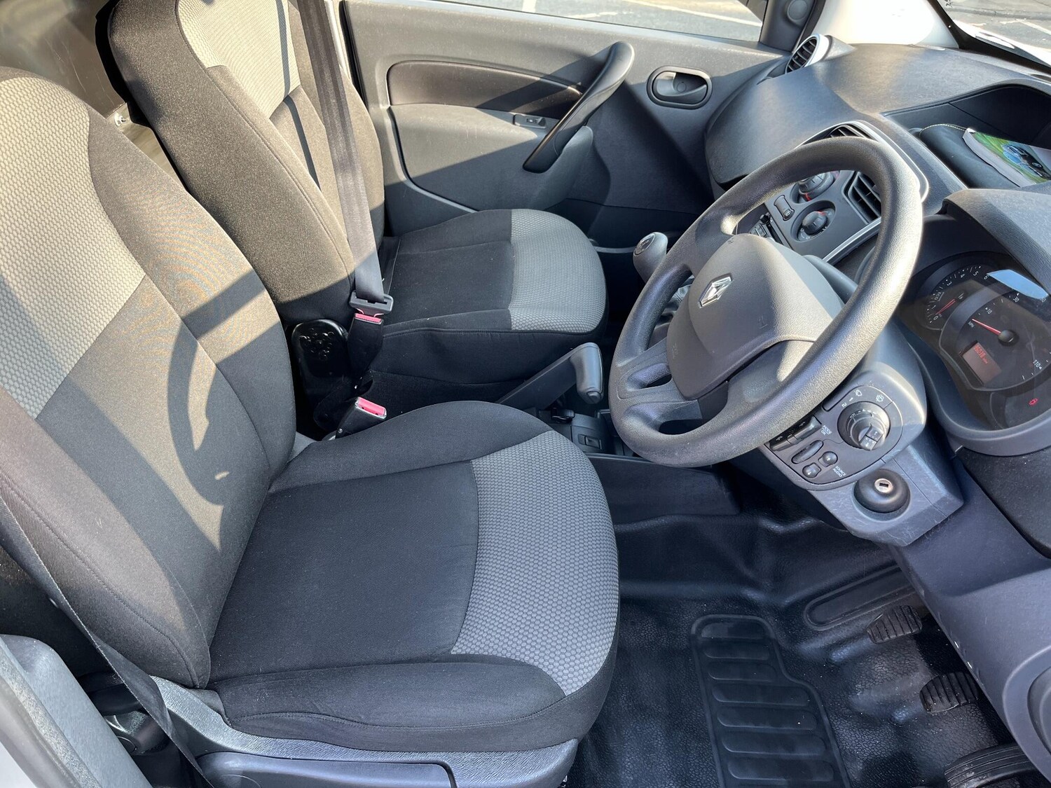 Used Renault Kangoo 2017 for sale - 77970043: Photo 11